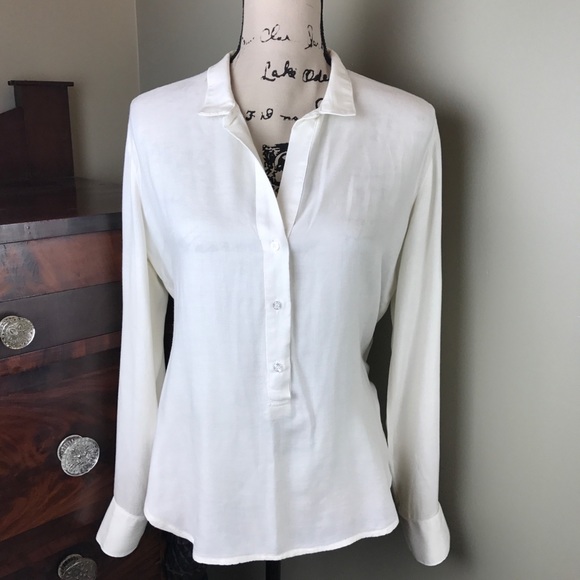 bella dahl Tops - Bella Dahl Long Sleeve Ivory Top. Size XS